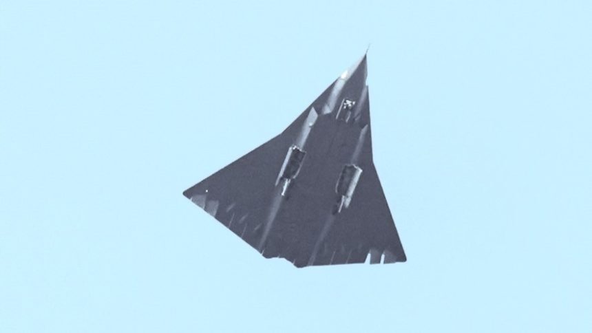 www.airandspaceforces.com