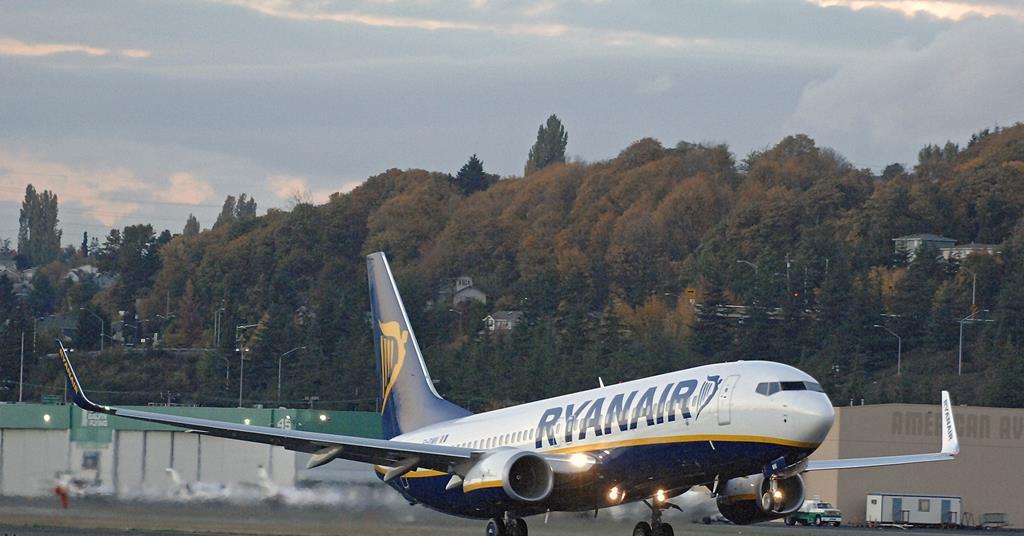 www.flightglobal.com
