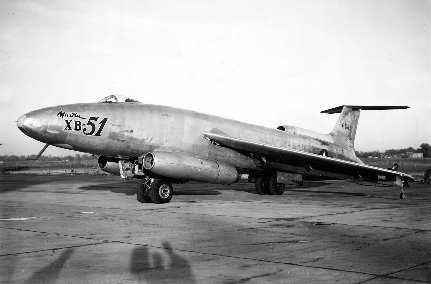 Martin_XB-51_(SN_46-685)_061026-F-1234S-005.jpg