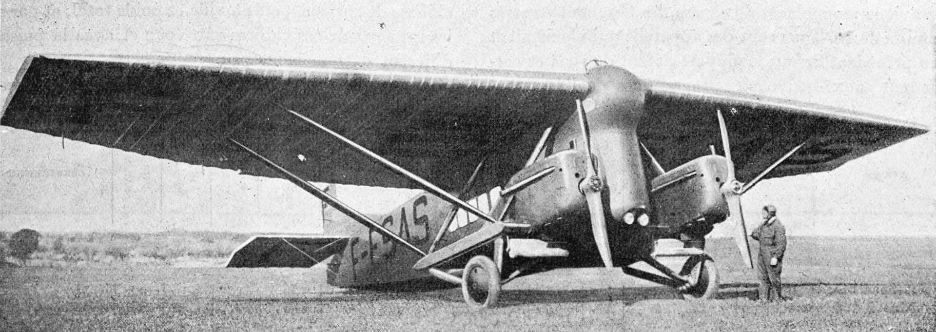 1920px-Farman_F.3bis_F-ESAS_L%27A%C3%A9ronautique_December_1924.jpg