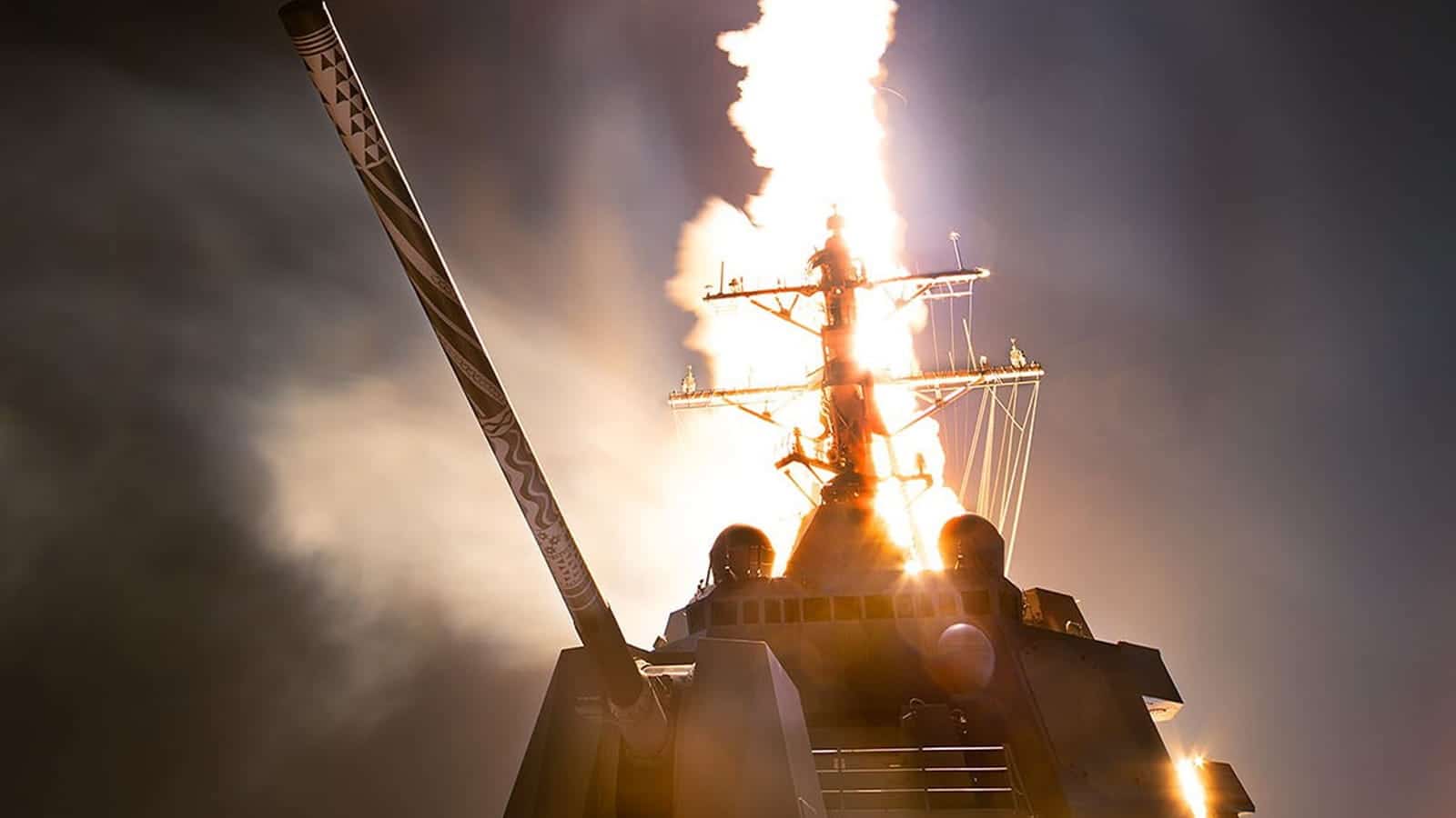 www.navalnews.com