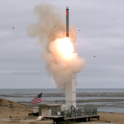www.defenseone.com