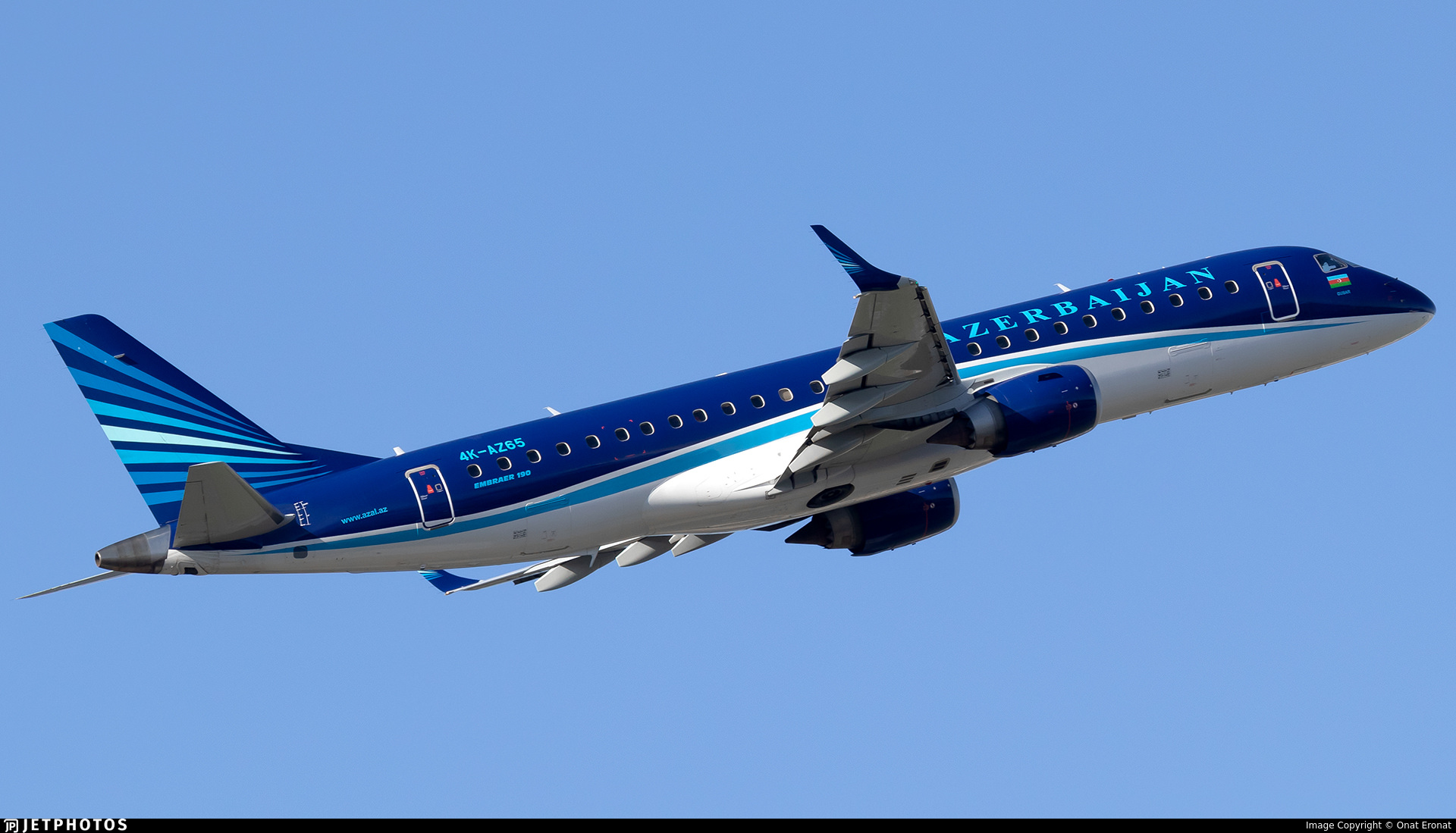 www.flightradar24.com