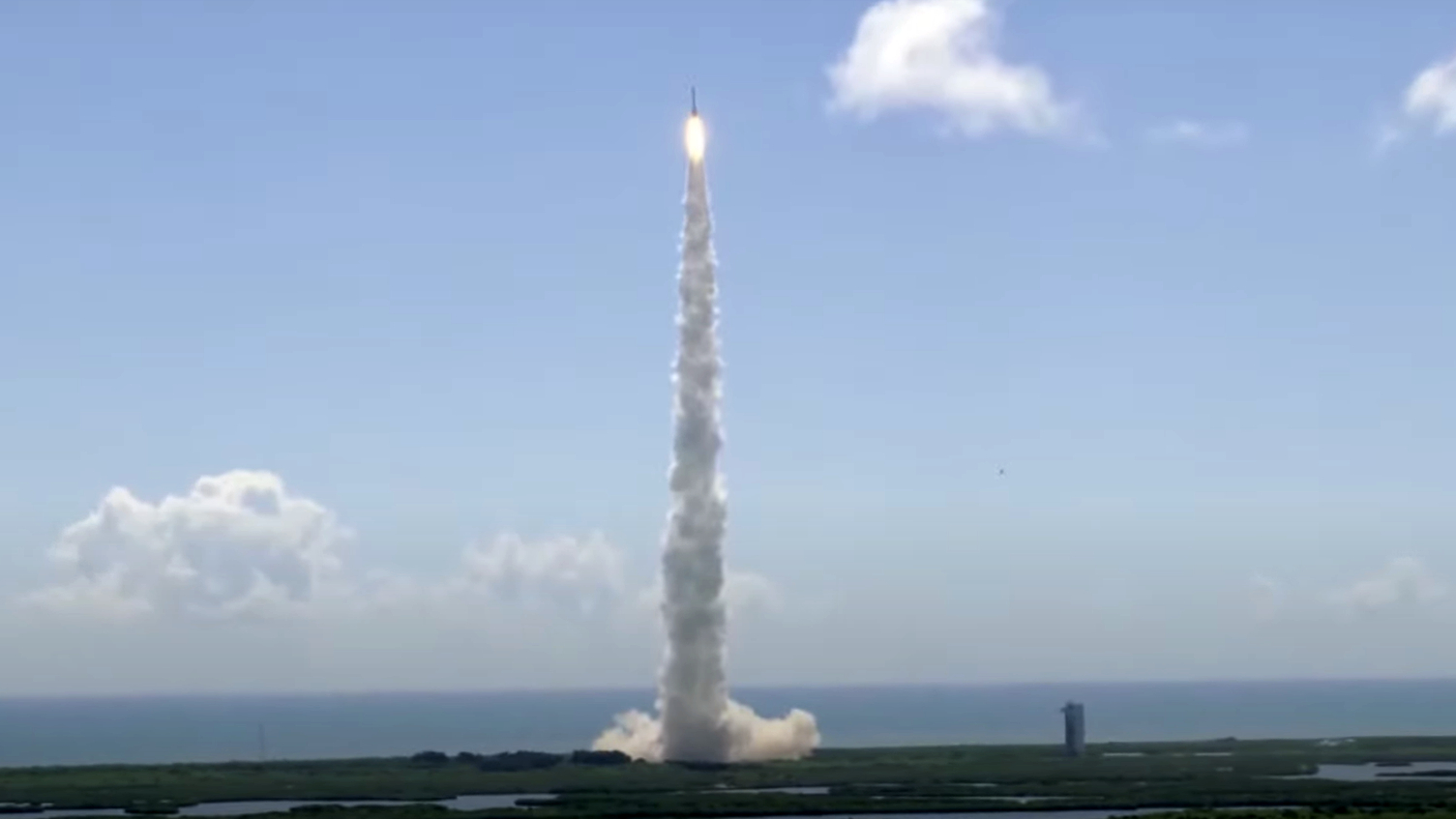 www.space.com