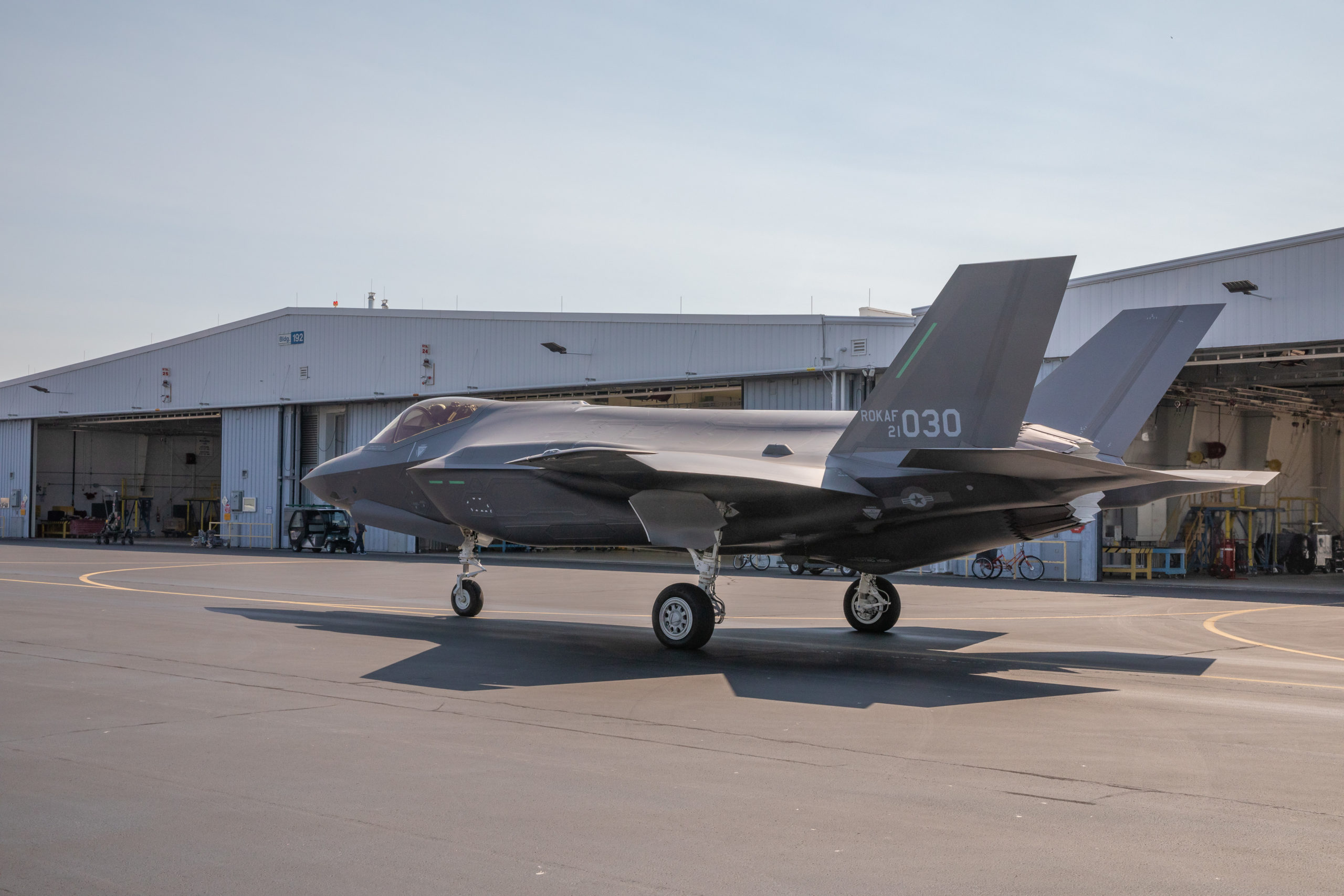 www.airforcemag.com