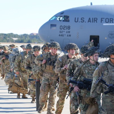 www.defenseone.com
