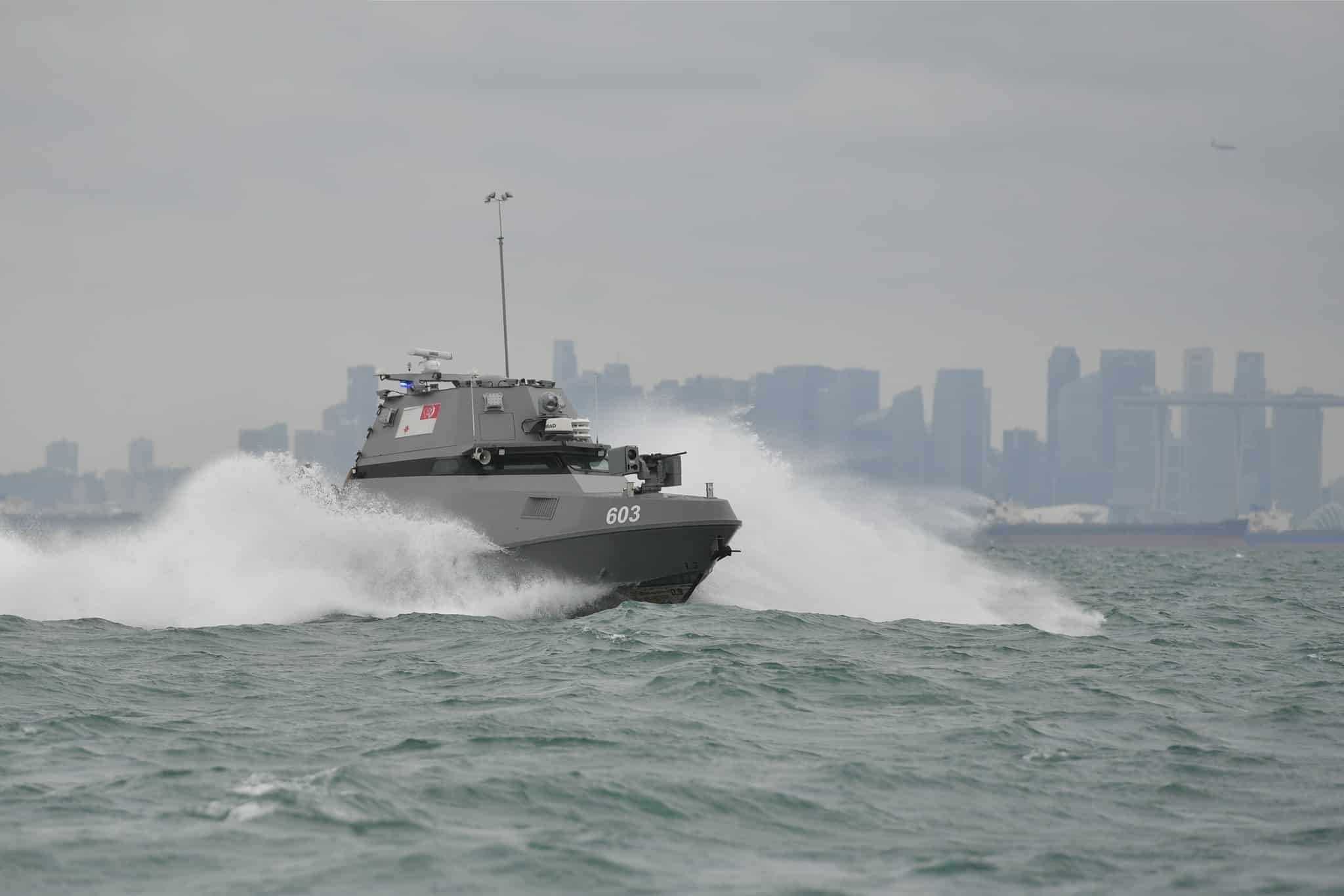www.navalnews.com