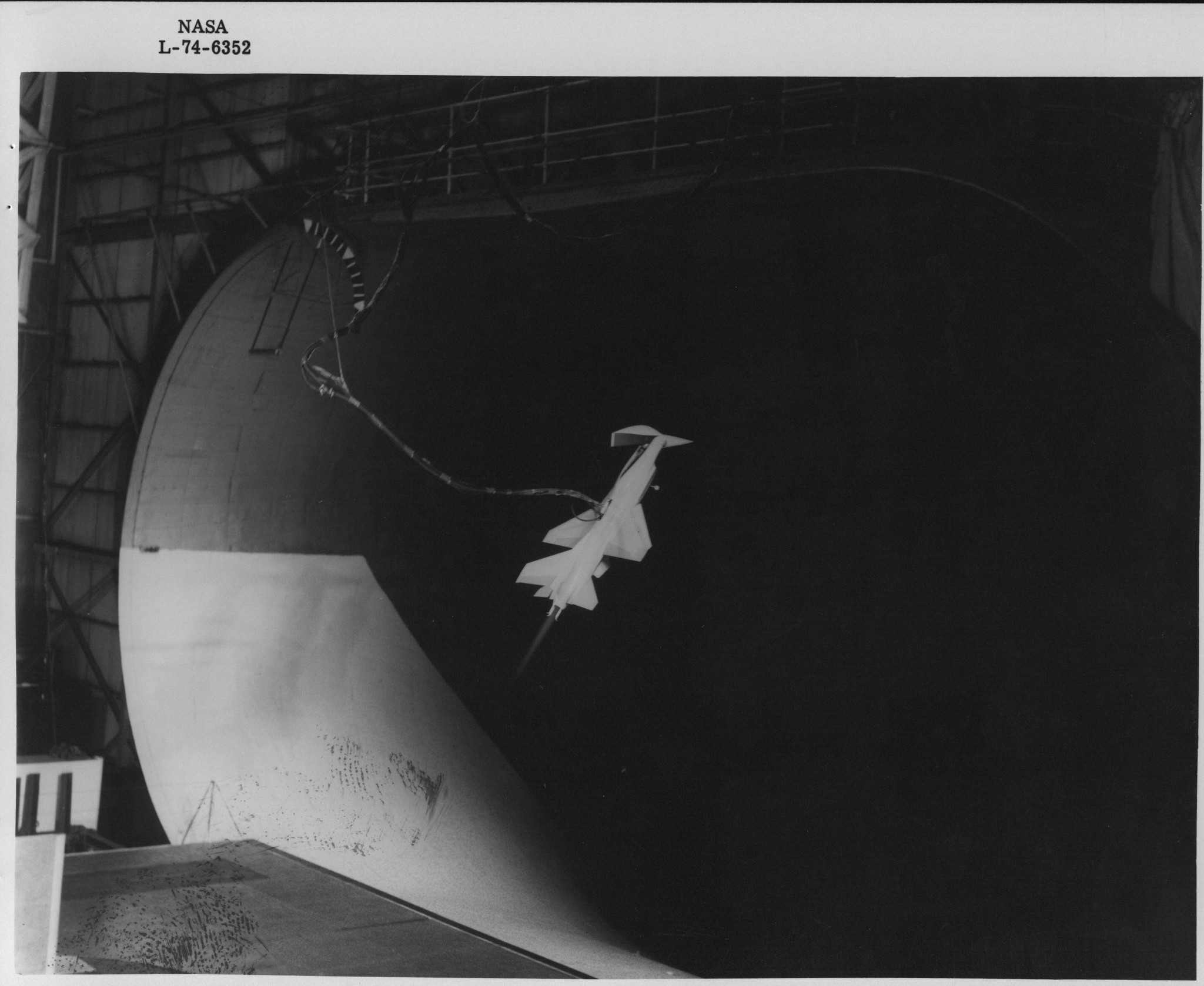 b-28508.jpg