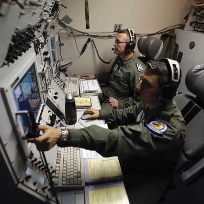 www.defenseone.com