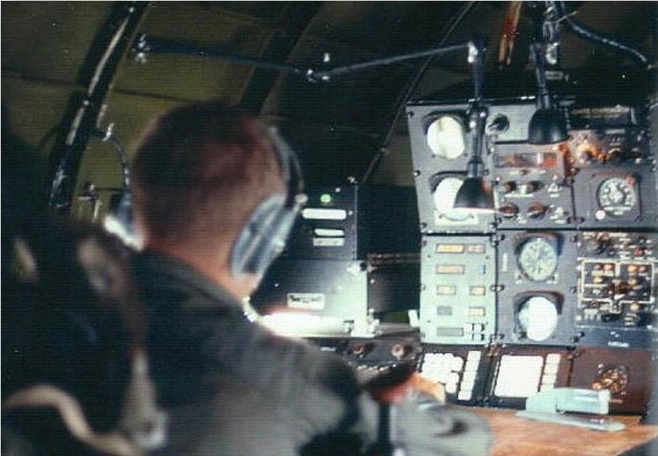 34-35_Nav.jpg