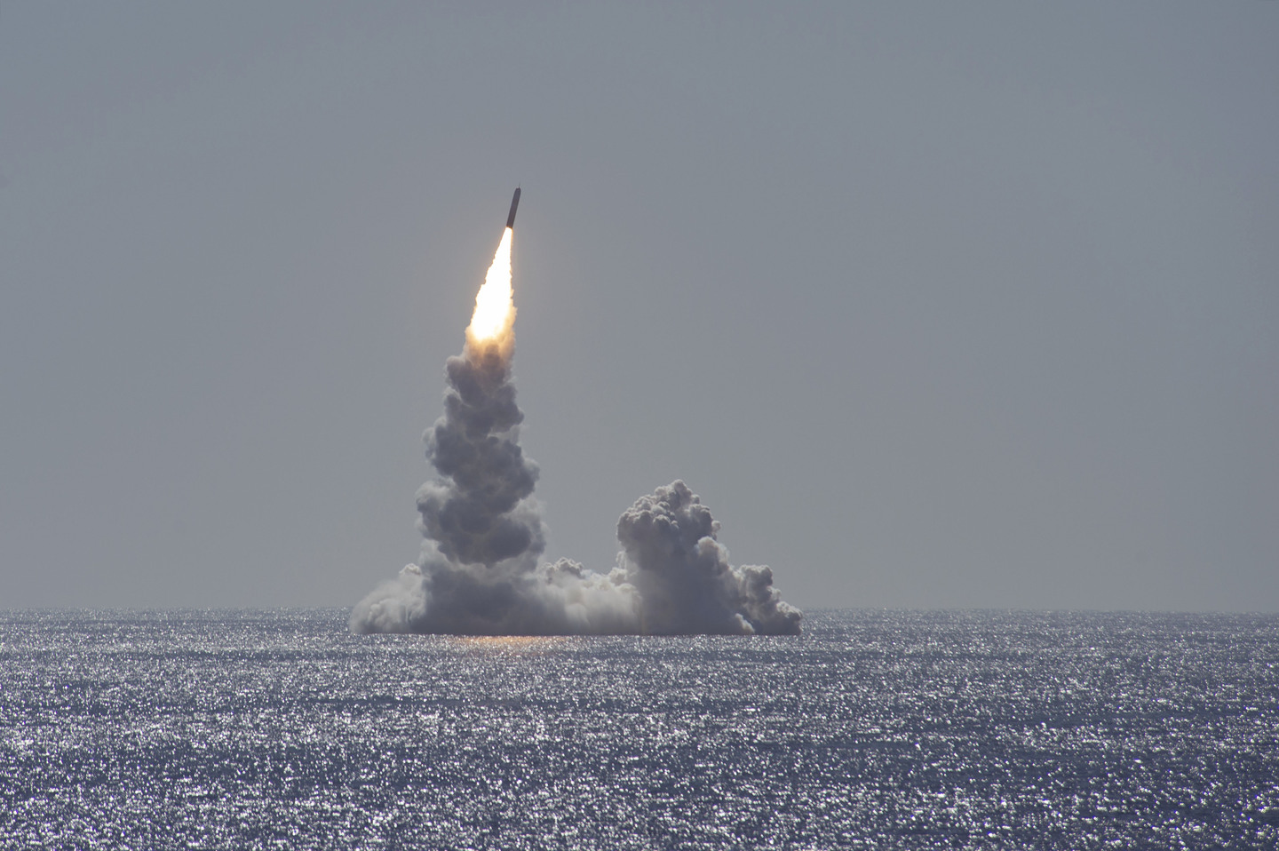 www.realcleardefense.com