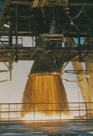 302_f-1_engine_firelg_Rocketdyne_ar.jpg