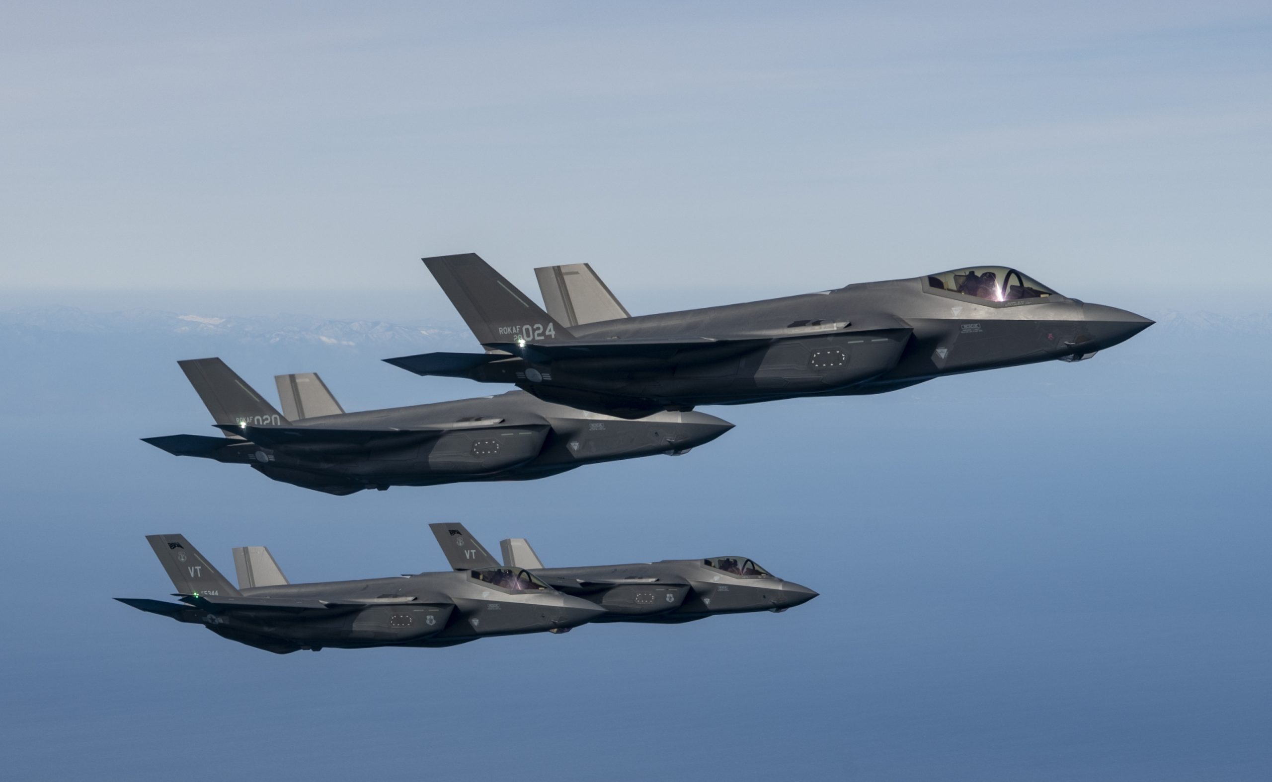 www.airandspaceforces.com