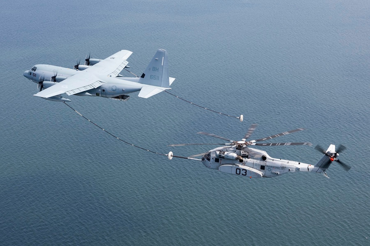 CH-53K-aerial-refueling-1.jpg