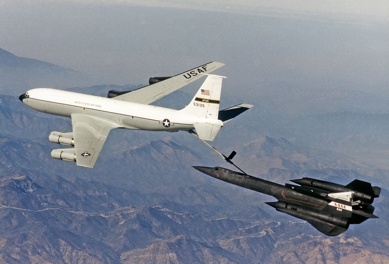 theaviationgeekclub.com