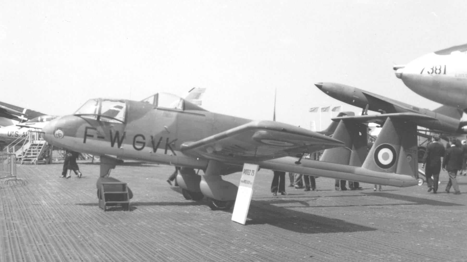 Potez_75_F-WGVK_Le_Bourget_05.57.jpg