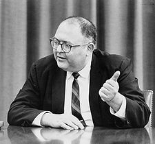 225px-Interview_with_Herman_Kahn%2C_author_of_On_Escalation%2C_May_11%2C_1965.jpg