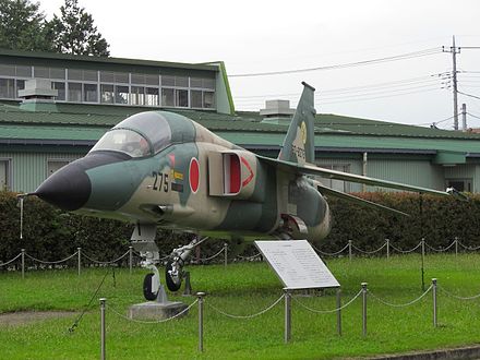 440px-JASDF_Mitsubishi_F-1_at_Fuchu_Air_Base.jpg