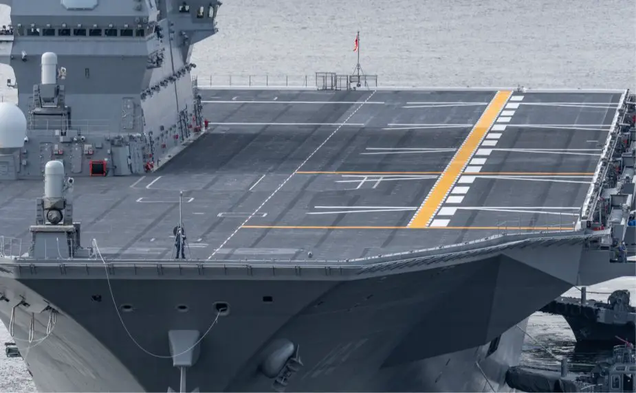Pictures_of_the_new_Japanese_aircraft_carrier_JS_Izumo.jpg